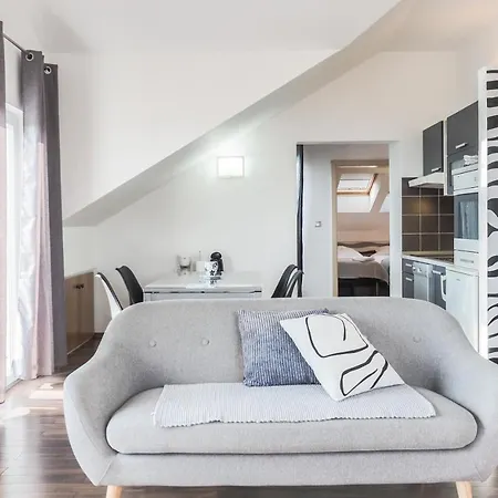 Pavicic Tudor Apartamento *